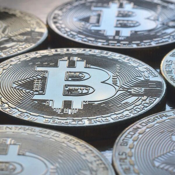 Don’t Get Excited For Bitcoin: The Trend Is Still Bearish, Analyst Warns