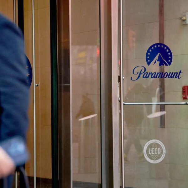 Paramount information lawsuit in opposition to Warner Bros. amidst controversial Netflix merger