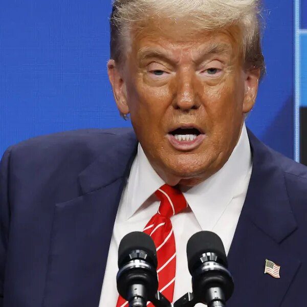 Just when Wall Street and Corporate America regarded previous commerce fears, the…