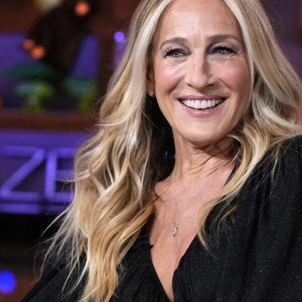 Sarah Jessica Parker says she solely has work-life steadiness due to the…