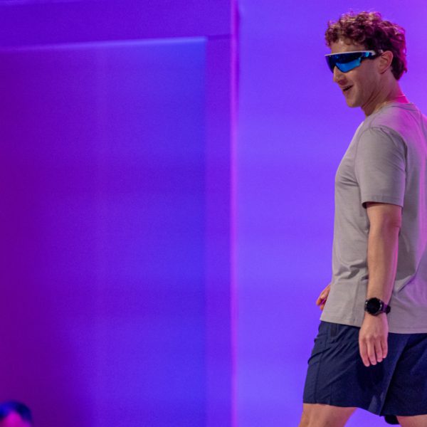 Meta burned $19 billion on VR final yr, and 2026 gained’t be…