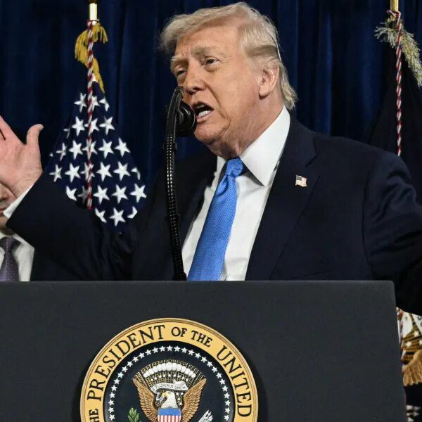 Down Arrow Button Icon