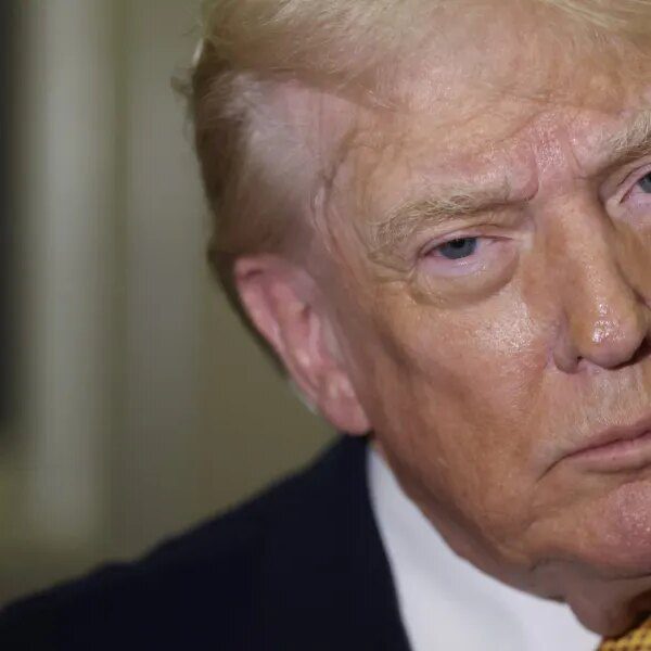 Down Arrow Button Icon