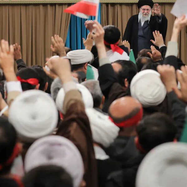 Down Arrow Button Icon