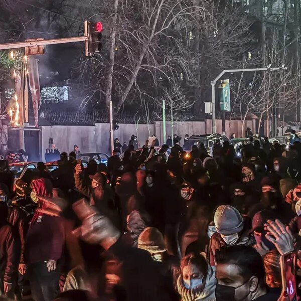 Iran threatens U.S. and Israel as protests enter third week