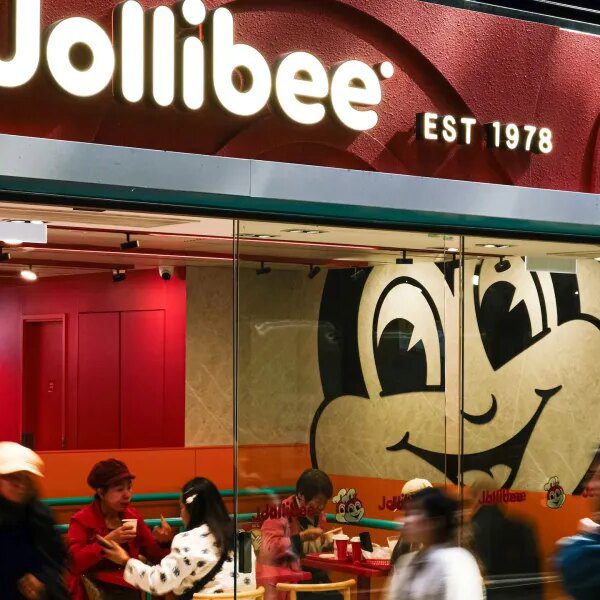 Why Jollibee is popping to a U.S. IPO to gasoline international progress