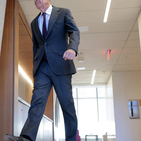 Down Arrow Button Icon