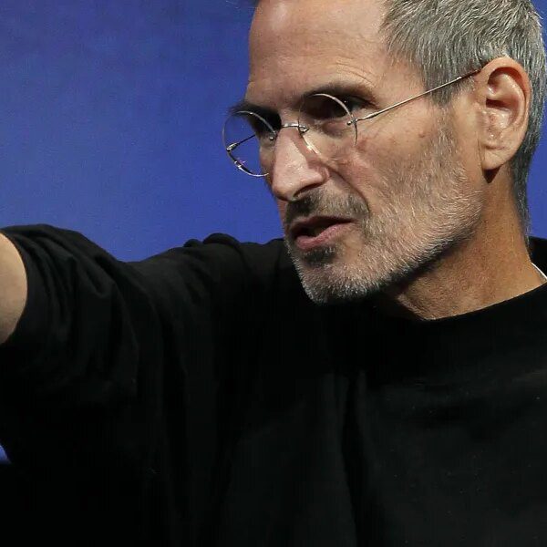 Airbnb CEO Brian Chesky warns Gen Z’s worry of micromanagement is holding&hellip;