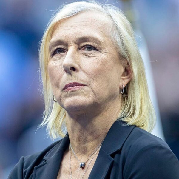 Martina Navratilova defends J.Ok. Rowling in social media transgender debate