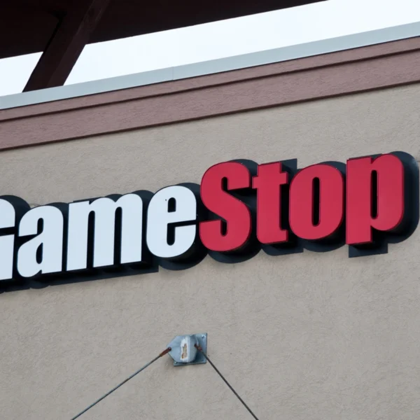 GameStop Transfers Full Bitcoin Stack, Analysts Flag Possible Exit