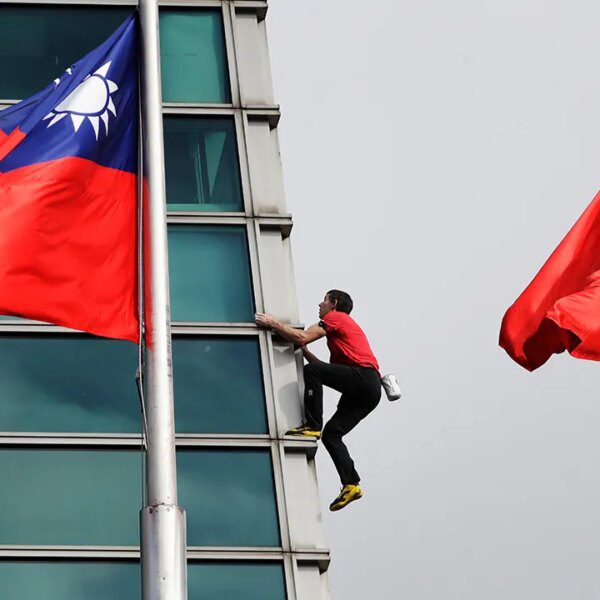 Alex Honnold of US selected a glass skyscraper in Taiwan as his…