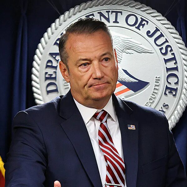 Minnesota decide summons performing ICE chief, threatens to carry him in contempt