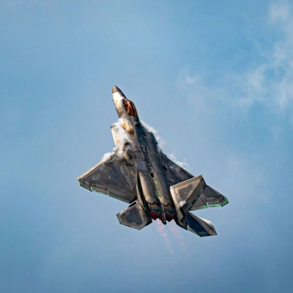 Northrop Grumman Stock: $1.5 Trillion Defense Budget Boosts F/A-XX Win (NYSE:NOC)