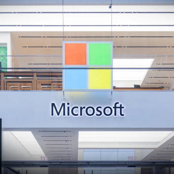 Microsoft broadcasts glut of latest knowledge facilities however says it will not&hellip;