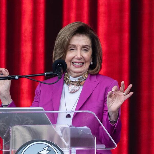 Nancy Pelosi accused of weird habits at Bob Weir tribute occasion