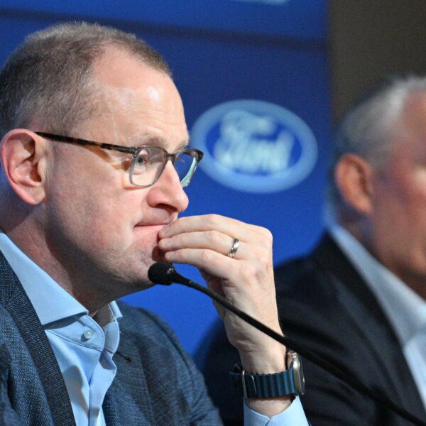 Ex-Maple Leafs GM makes his ideas recognized on Craig Berube and Brad&hellip;