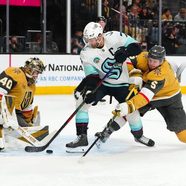 Kraken maintain off Golden Knights for fourth straight win