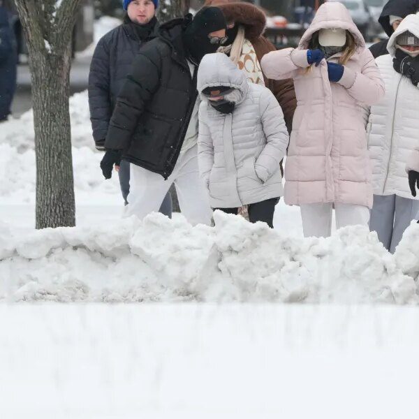 New York City-area blizzard warning instantly upgraded, 2 ft of snow doable
