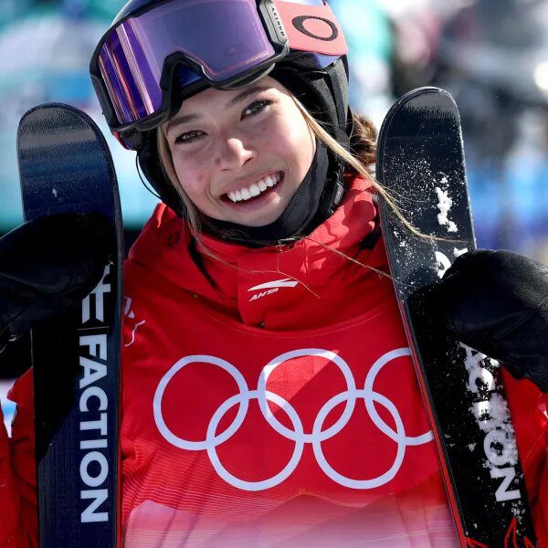 Down Arrow Button Icon