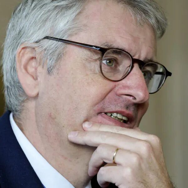 Down Arrow Button Icon