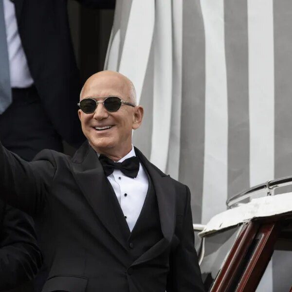 Florida’s billionaire yacht house owners are competing for docking area