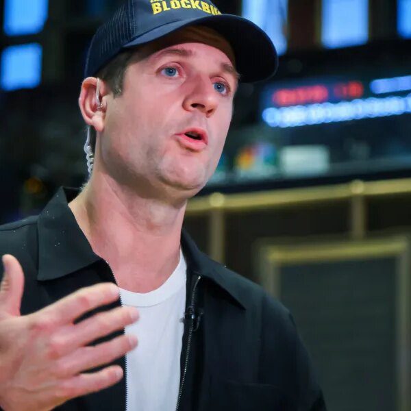 Klarna’s CEO thinks his white-collar workforce will shrink by a 3rd by&hellip;