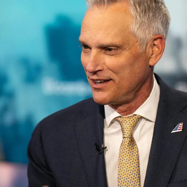 American Airlines CEO’s disaster grows as flight attendant union requires him to&hellip;