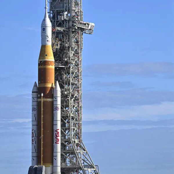 NASA delays moon mission to repair rocket, guidelines out March launch