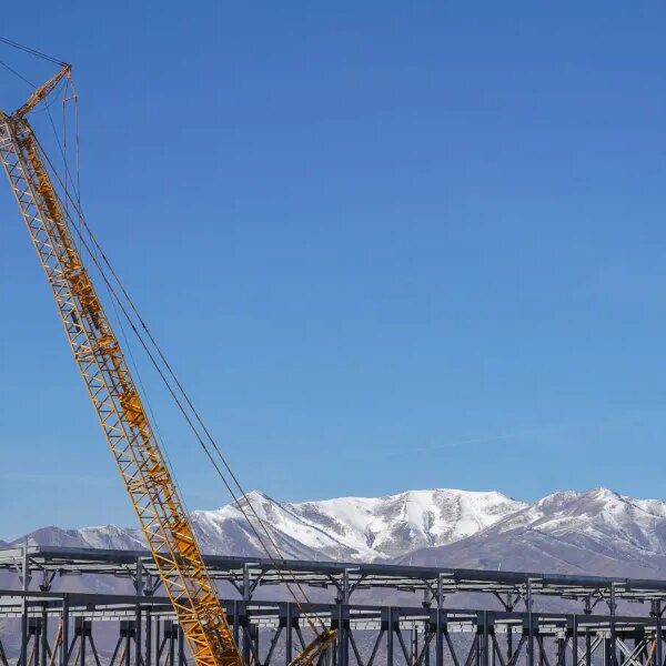 The U.S. building trade will want half 1,000,000 new staff subsequent yr