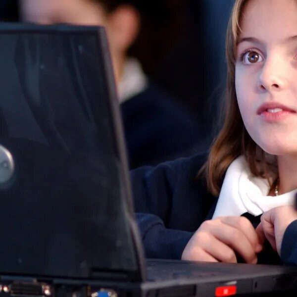 Neuroscientist warns Gen Z first technology much less cognitively succesful than their…