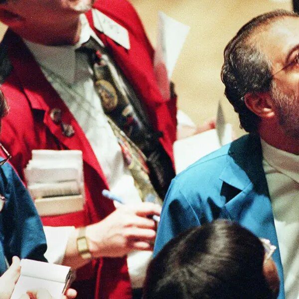 Deutsche Bank: Software selloff echoes of dotcom bubble