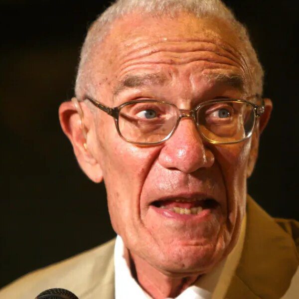 Thousands of executives aren’t seeing AI productiveness increase, reminding economists of IT-era&hellip;