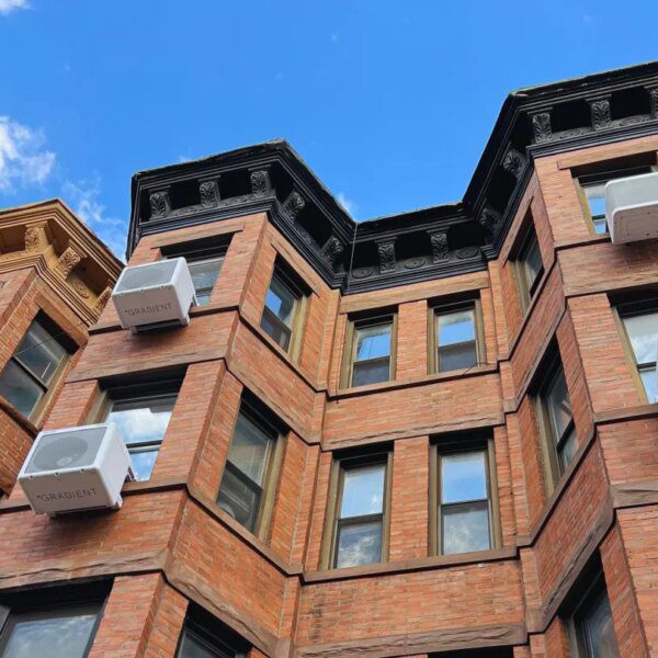 Gradient’s warmth pumps get new smarts to allow old-building retrofits