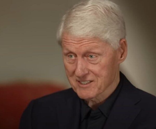 Bill Clinton Blasts James Comer And Refuses To Be Trump’s Epstein Cover-Up&hellip;