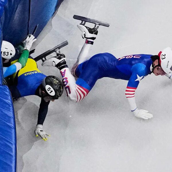 American speedskater crashes throughout warmth
