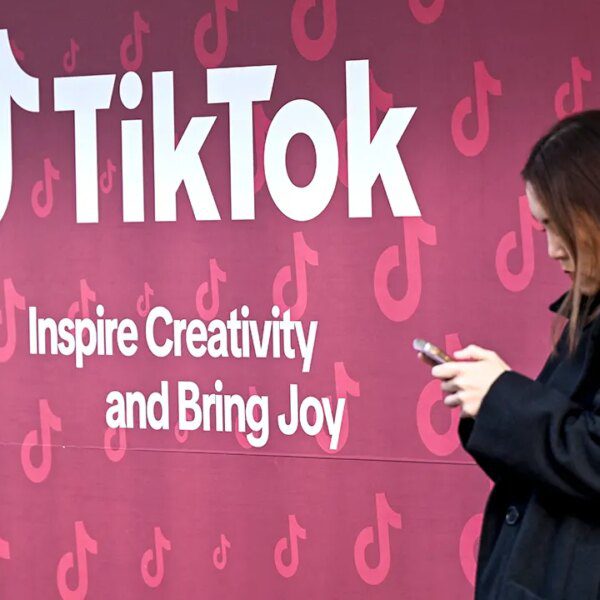 TikTok U.S. possession change privateness settings information for customers and households