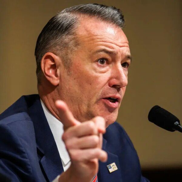 Democrats examine ICE brokers to Nazis in fiery House listening to