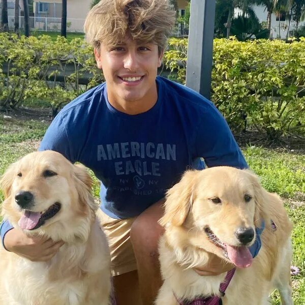 This faculty pupil by accident emailed 1000’s of classmates—it become an enormous&hellip;