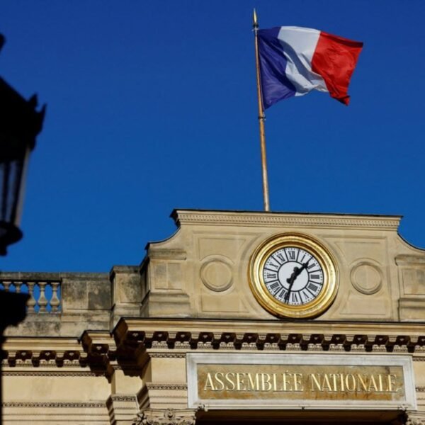 France March shopper confidence 89 vs 89 anticipated