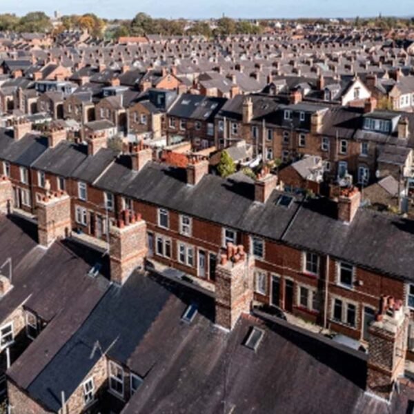 UK March Nationwide home costs +0.9% vs -0.1% m/m anticipated
