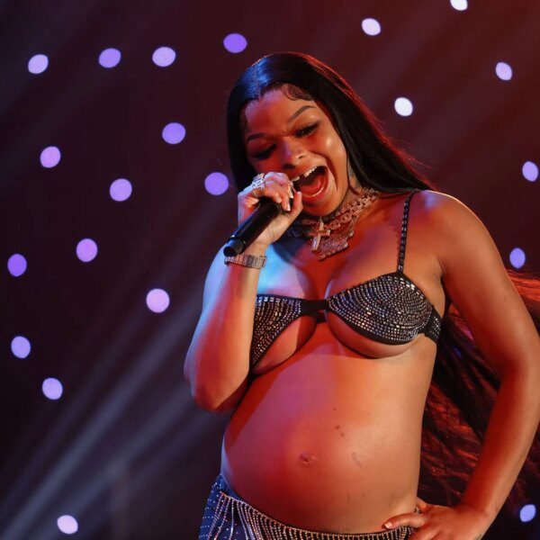 Why has an arrest warrant been issued for Chrisean Rock? Misdemeanor prices&hellip;