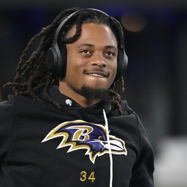 Report: Chargers signal RB Keaton Mitchell to 2-year deal