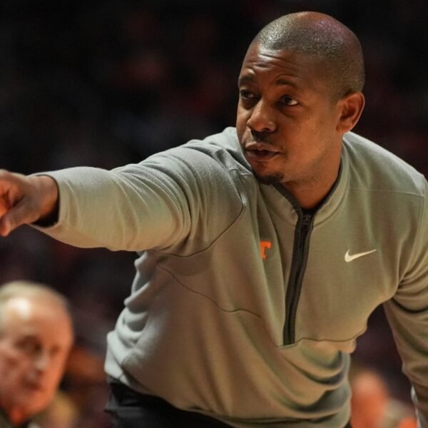 Reports: NC State hiring alum Justin Gainey as head coach