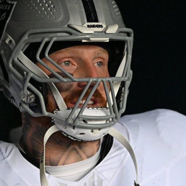 Reports: Ravens purchase DE Maxx Crosby from Raiders for two 1st-round picks