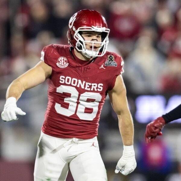 Oklahoma LB Owen Heinecke sues NCAA for ’26 eligibility