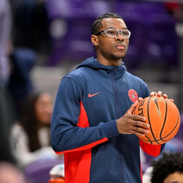 Bryce James’ GF Sadie Johnson reps Arizona hooper’s face on customized sweater&hellip;