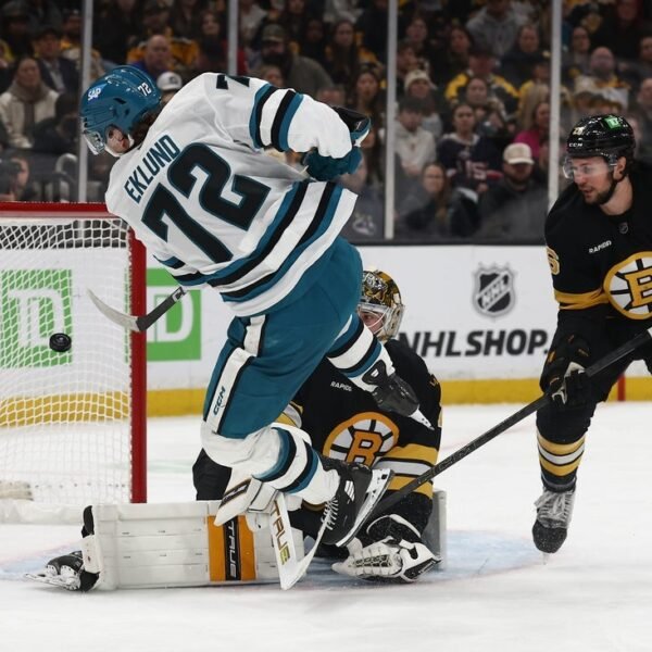 Sharks, Canadiens battle to shore up postseason hopes