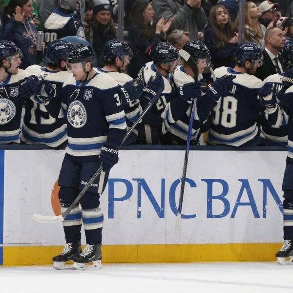 Charlie Coyle racks up 4 factors as Blue Jackets rout Canes