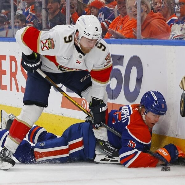 Panthers, Flames battle to increase flickering postseason hopes