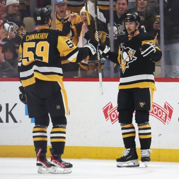 Erik Karlsson scores twice once more as Penguins high Jets in shootout